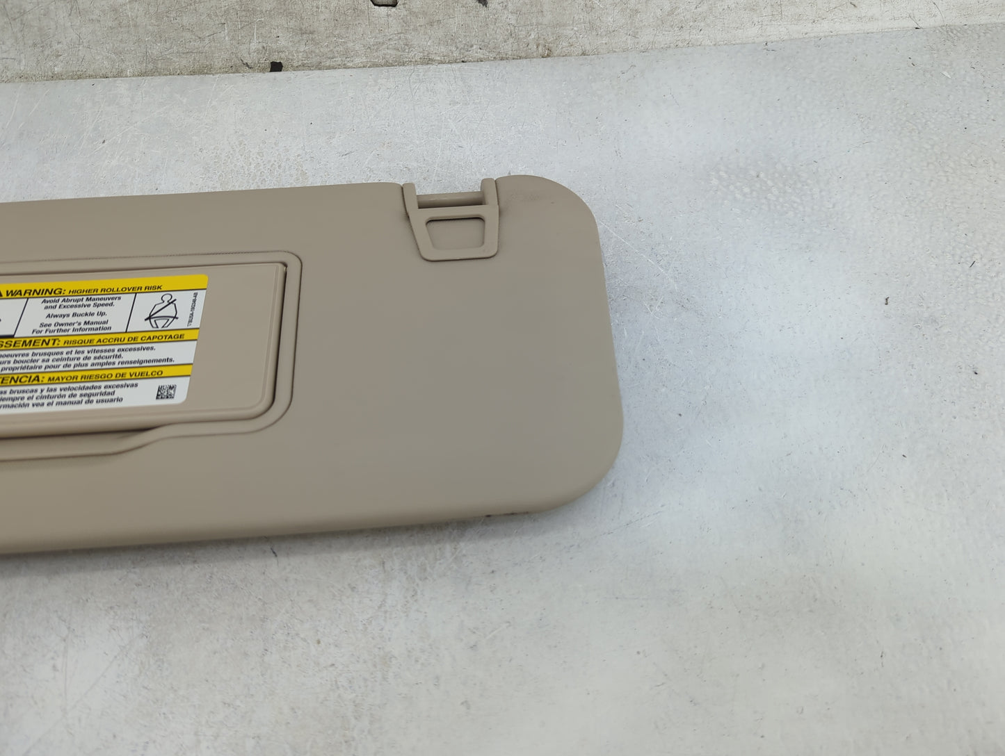 2020 Ford Escape Sun Visor Shade Replacement Driver Left Mirror Fits OEM Used Auto Parts - Oemusedautoparts1.com