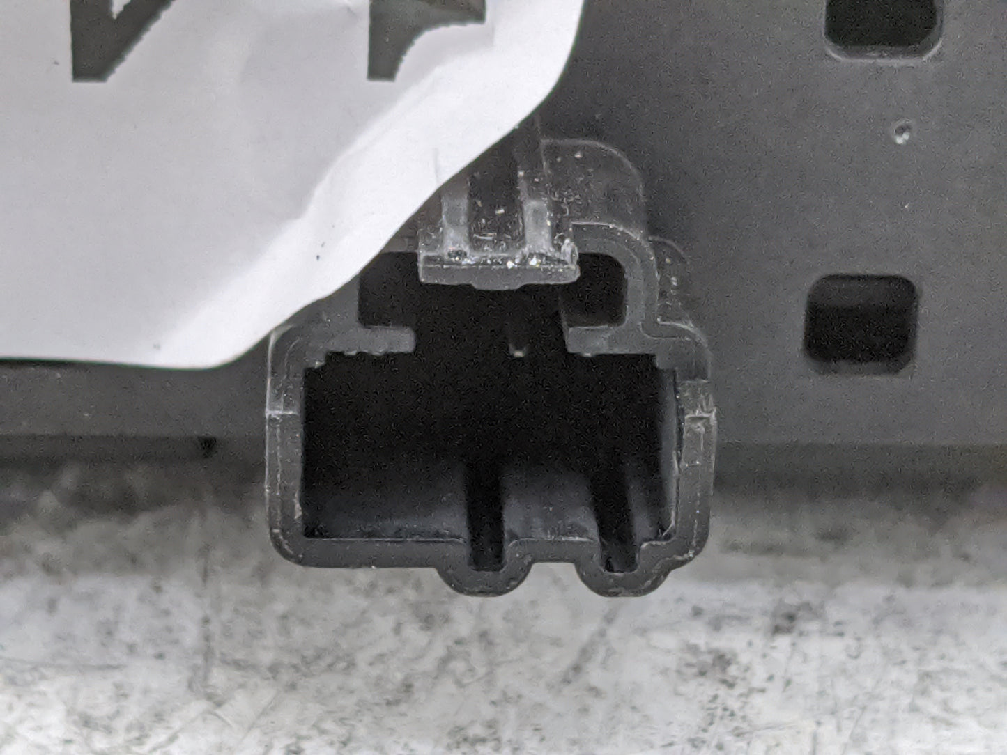 2020-2020 Ford Escape Radio Control Panel Black - Oemusedautoparts1.com