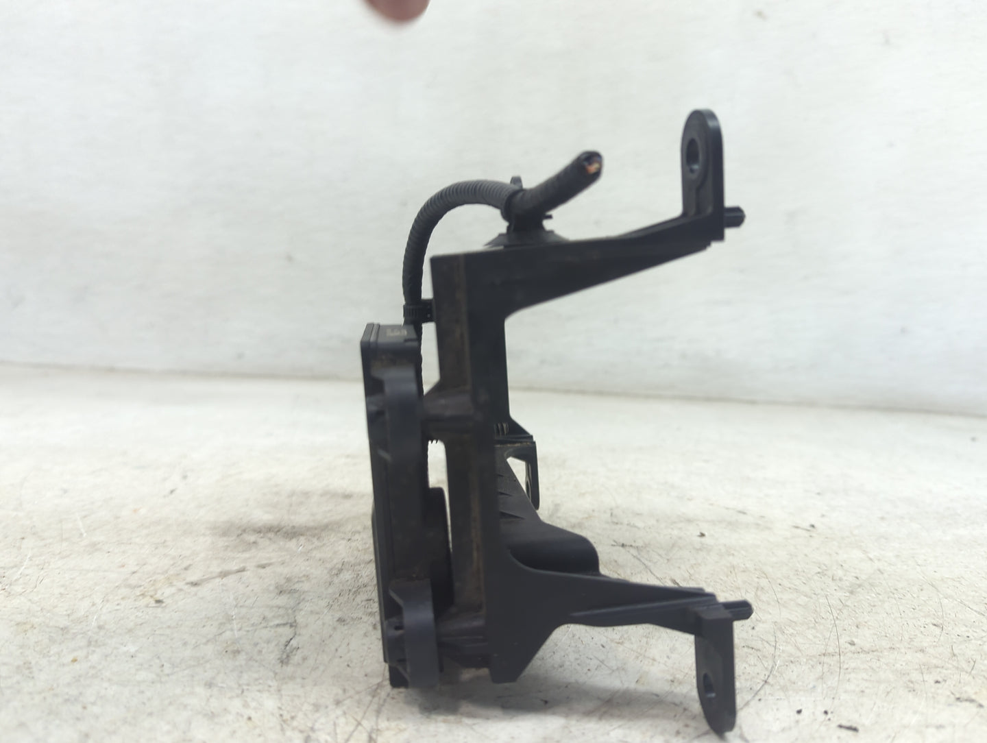 2020 Ford Escape Backup Camera Or Backup Sensor - Oemusedautoparts1.com