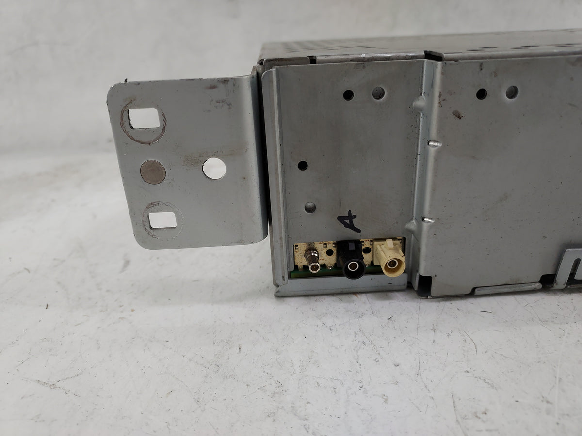 2020 Ford Escape Radio AM FM Cd Player Receiver Replacement P/N:LJ6T-18K810-AD CXAD125281, 6W47HD8P Fits OEM Used Auto Parts