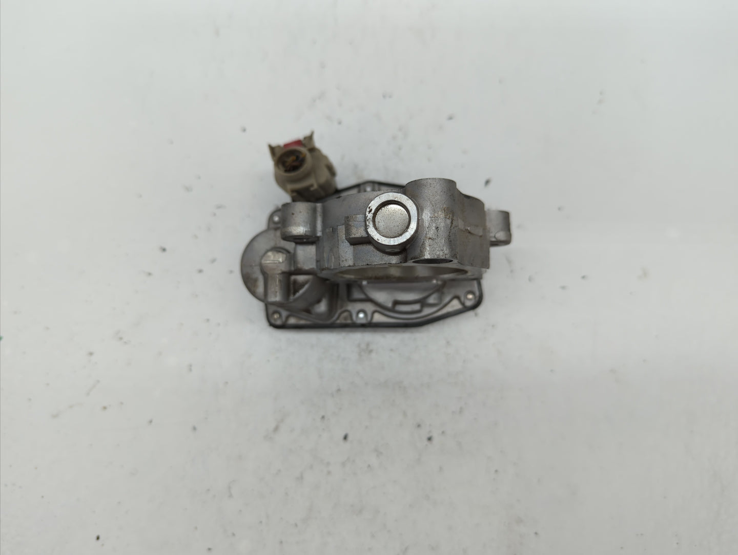 2020 Ford Escape Throttle Body P/N:C198 239 0806 Fits OEM Used Auto Parts - Oemusedautoparts1.com