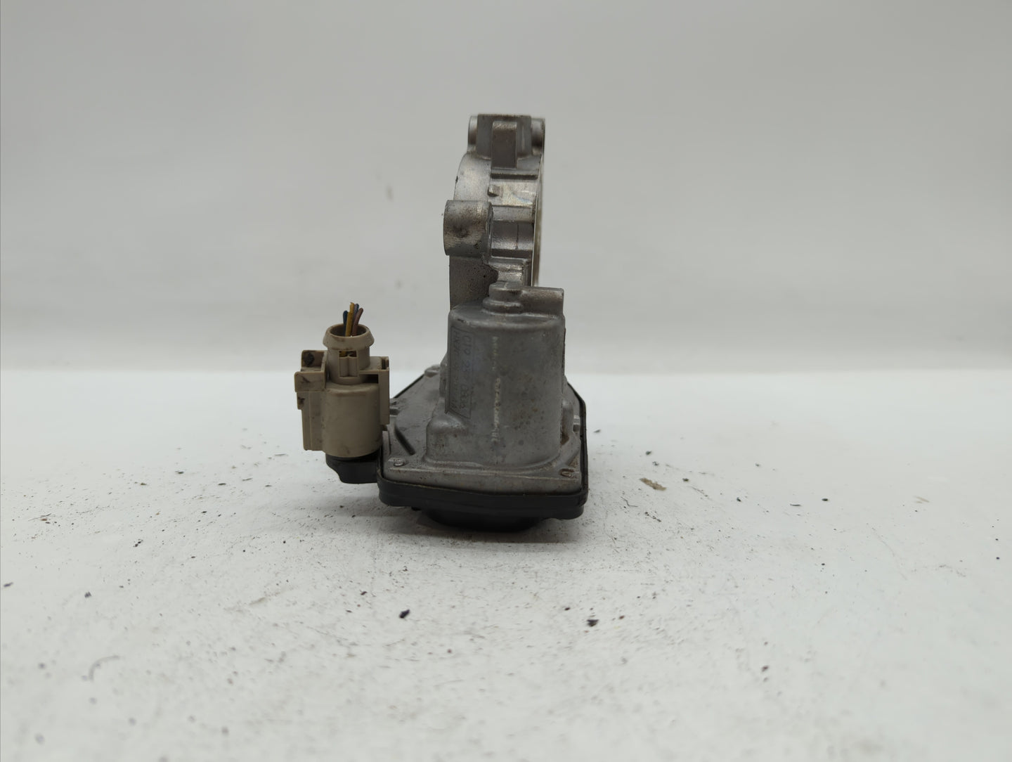 2020 Ford Escape Throttle Body P/N:C198 239 0806 Fits OEM Used Auto Parts - Oemusedautoparts1.com