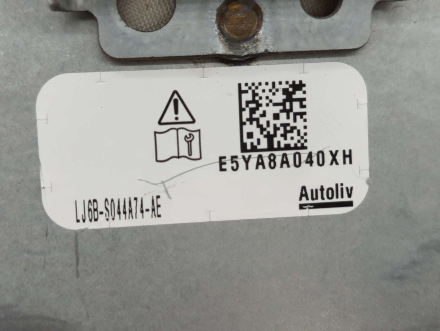2020 Ford Escape Air Bag Passenger Right Dashboard Oem - Oemusedautoparts1.com