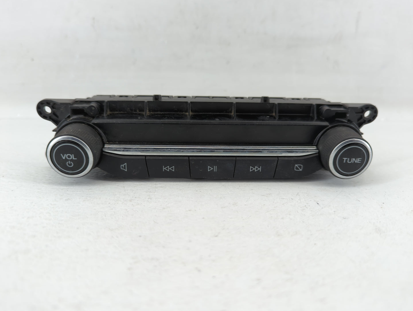 2020-2022 Ford Escape Climate Control Module Temperature AC/Heater Replacement P/N:LG6T-18K811-CA Fits Fits 2020 2021 2022 O