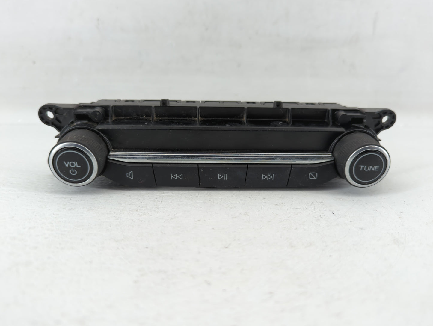 2020-2022 Ford Escape Climate Control Module Temperature AC/Heater Replacement P/N:LG6T-18K811-CA Fits Fits 2020 2021 2022 O