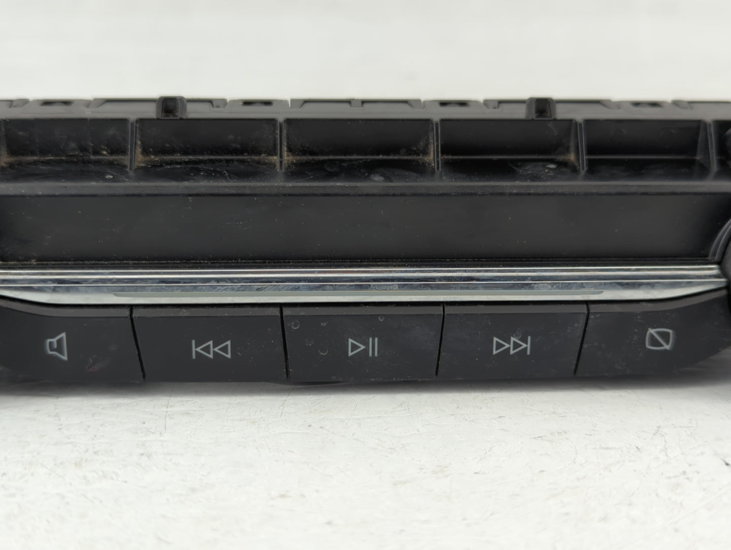 2020-2022 Ford Escape Climate Control Module Temperature AC/Heater Replacement P/N:LG6T-18K811-CA Fits Fits 2020 2021 2022 O