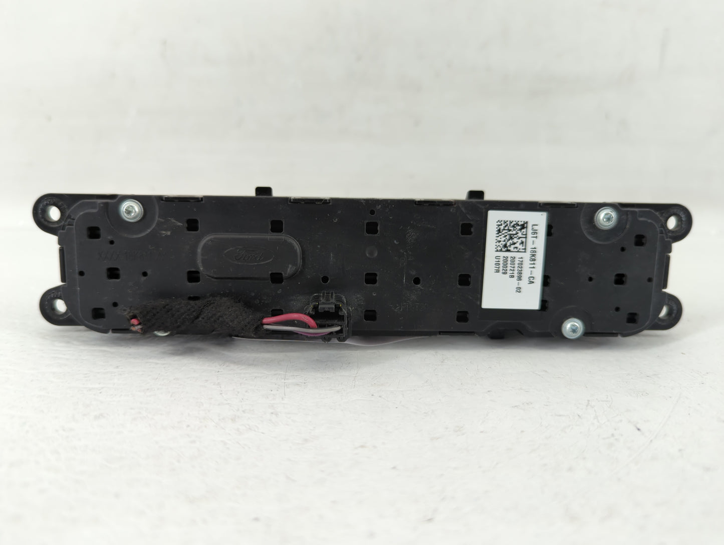 2020-2022 Ford Escape Climate Control Module Temperature AC/Heater Replacement P/N:LG6T-18K811-CA Fits Fits 2020 2021 2022 O