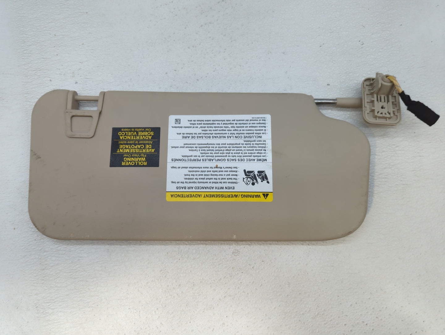2020 Ford Escape Sun Visor Shade Replacement Driver Left Mirror Fits OEM Used Auto Parts - Oemusedautoparts1.com