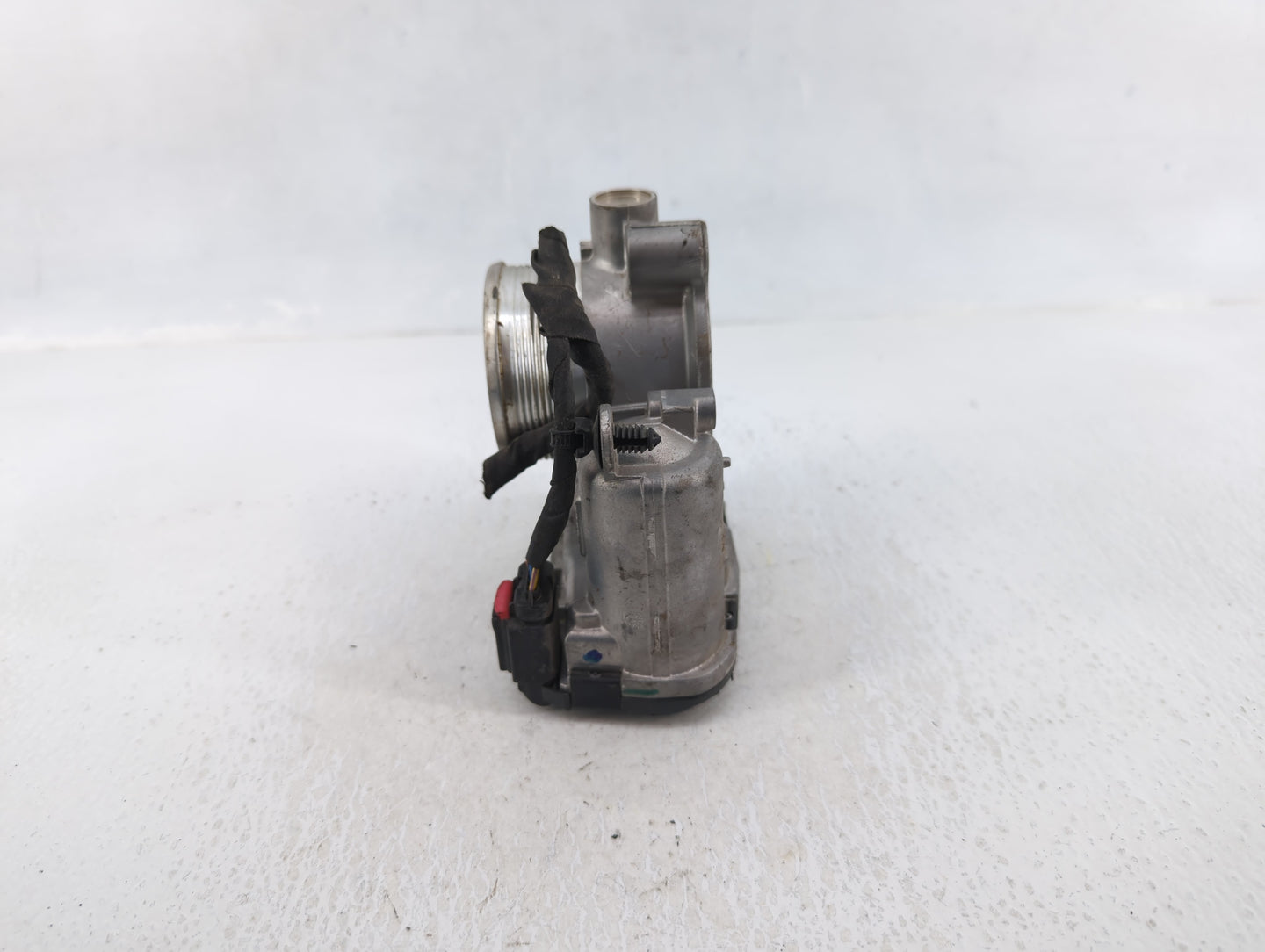 2020-2022 Ford Escape Throttle Body P/N:K2GE-9F991-AA Fits Fits 2020 2021 2022 OEM Used Auto Parts - Oemusedautoparts1.com