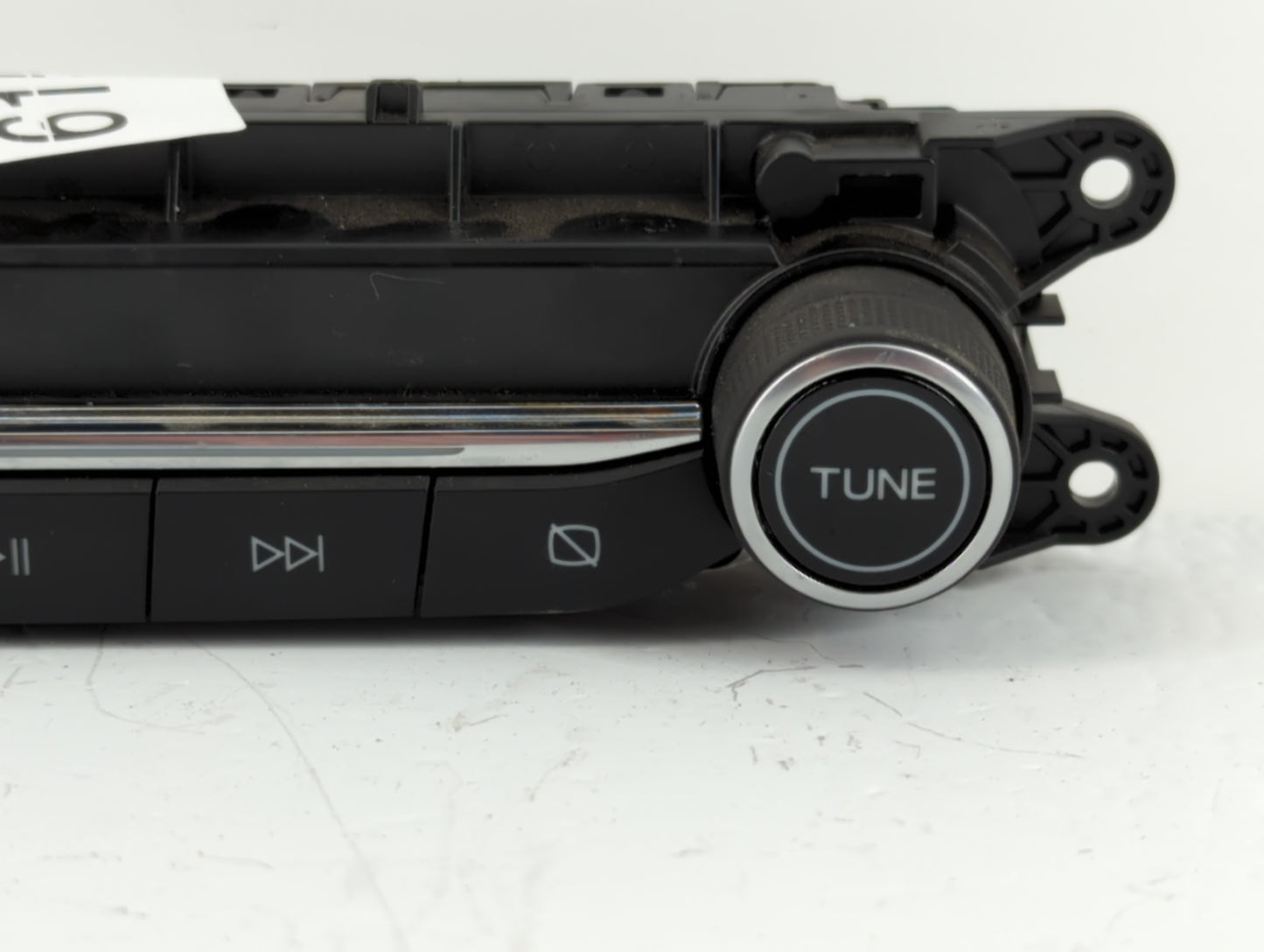 2020-2022 Ford Escape Am Fm Cd Player Radio Receiver - Oemusedautoparts1.com