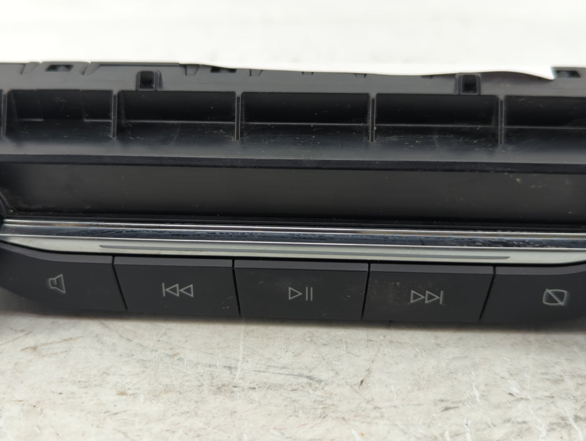 2020-2020 Ford Escape Am Fm Cd Player Radio Receiver 624485 - Oemusedautoparts1.com