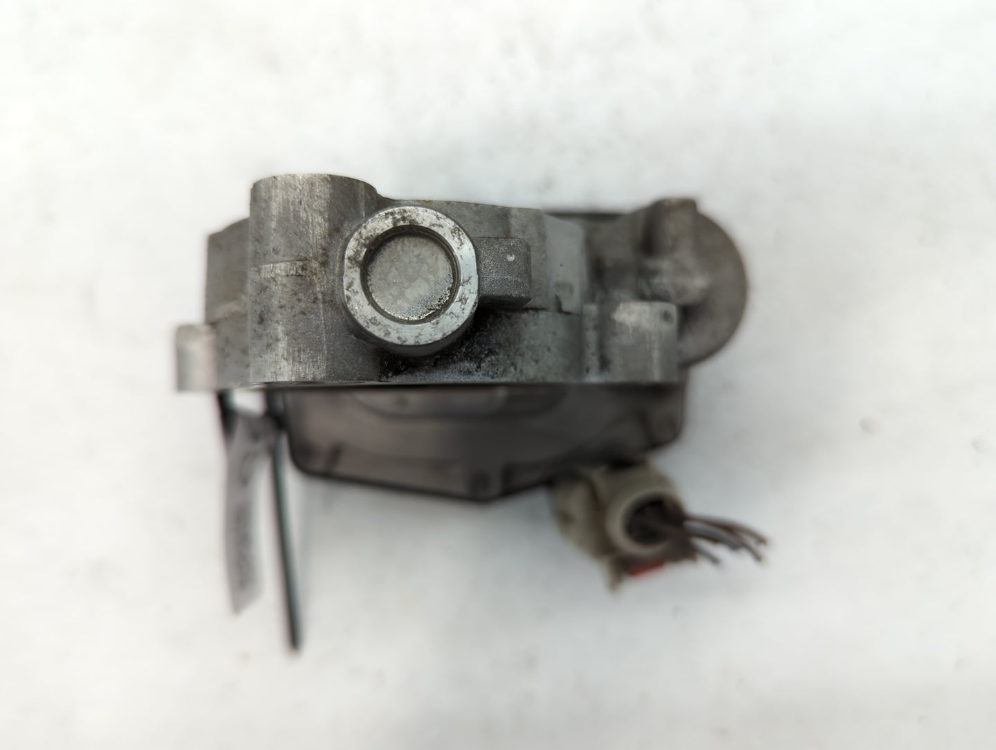 2020 Ford Escape Throttle Body P/N:GYC9A Fits Fits 2021 2022 OEM Used Auto Parts - Oemusedautoparts1.com