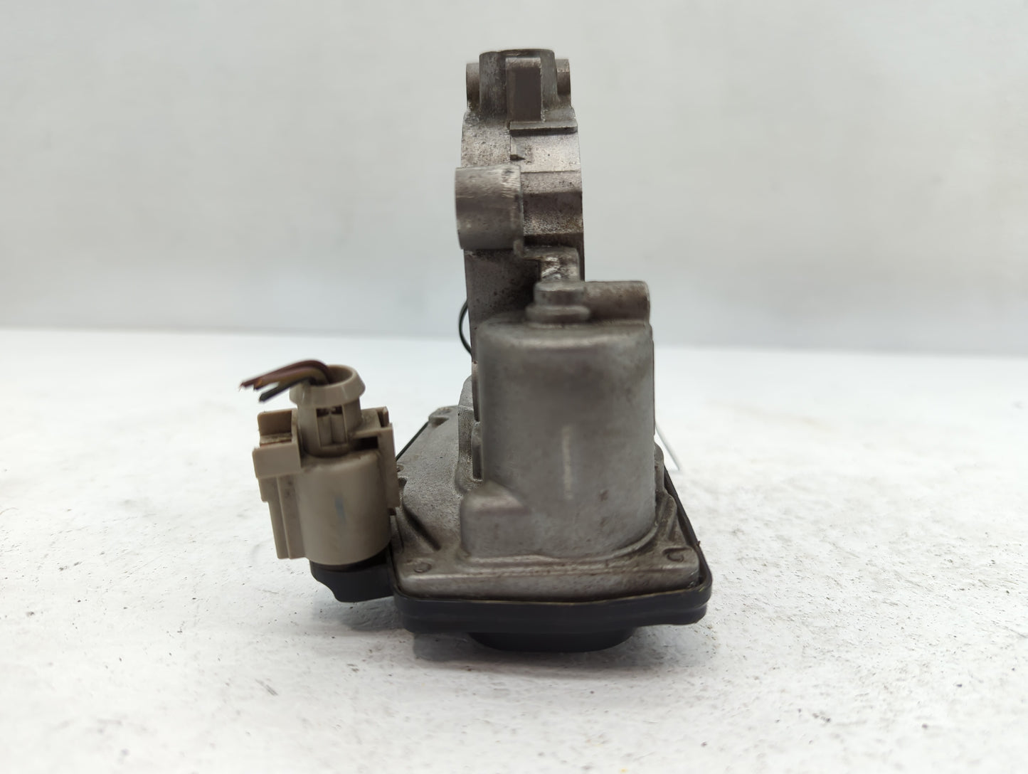 2020 Ford Escape Throttle Body P/N:GYC9A Fits Fits 2021 2022 OEM Used Auto Parts - Oemusedautoparts1.com
