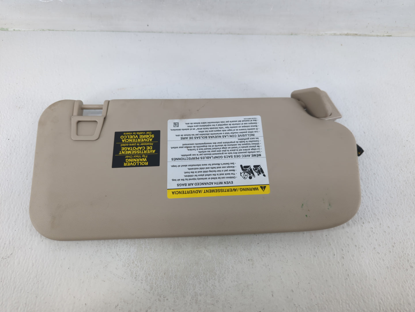 2020 Ford Escape Sun Visor Shade Replacement Driver Left Mirror Fits OEM Used Auto Parts - Oemusedautoparts1.com
