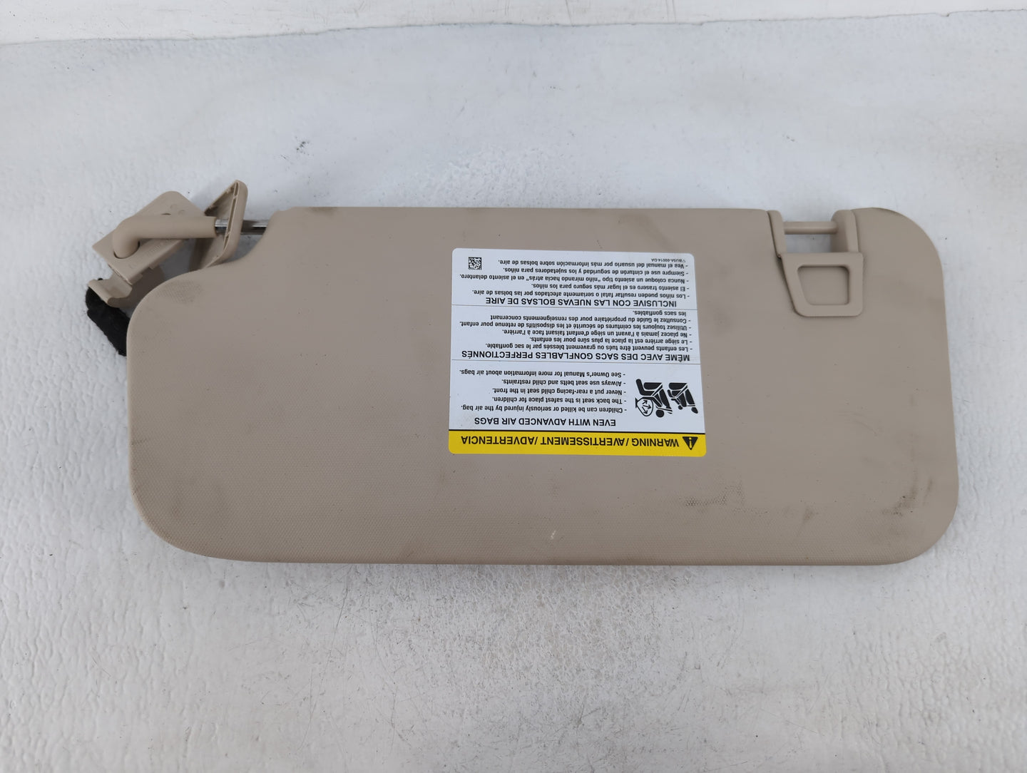 2020 Ford Escape Sun Visor Shade Replacement Passenger Right Mirror Fits OEM Used Auto Parts - Oemusedautoparts1.com