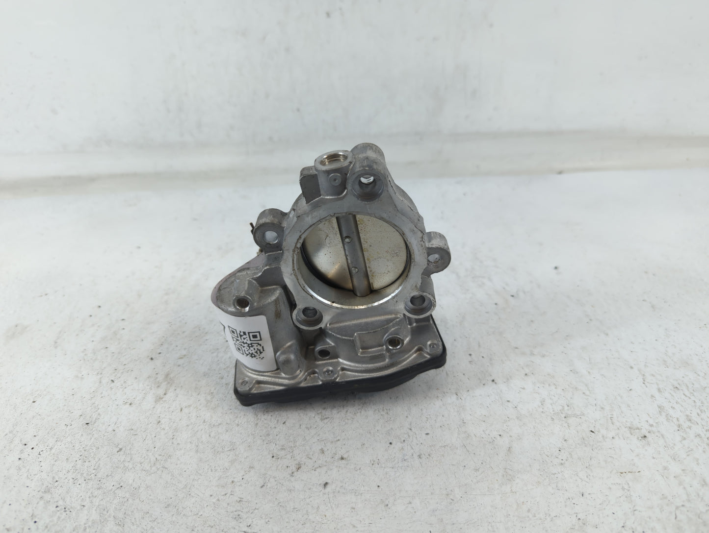 2020 Ford Escape Throttle Body P/N:5 09890 11 GYC9A Fits Fits 2021 2022 OEM Used Auto Parts - Oemusedautoparts1.com