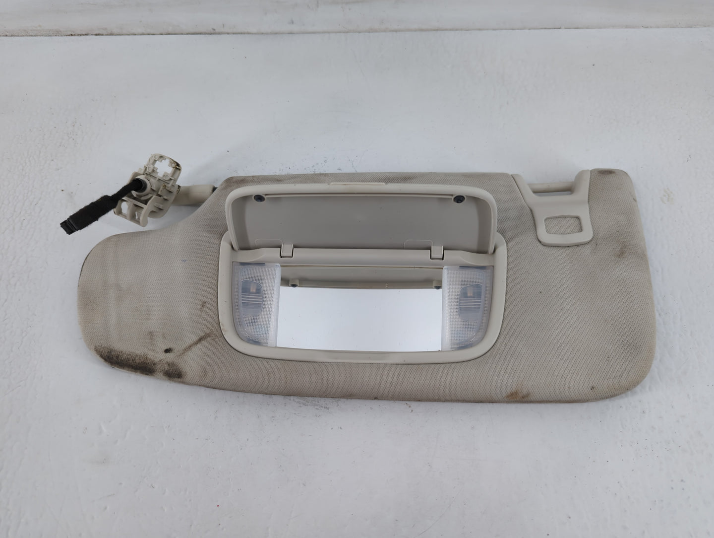 2020 Ford Escape Sun Visor Shade Replacement Driver Left Mirror Fits OEM Used Auto Parts - Oemusedautoparts1.com