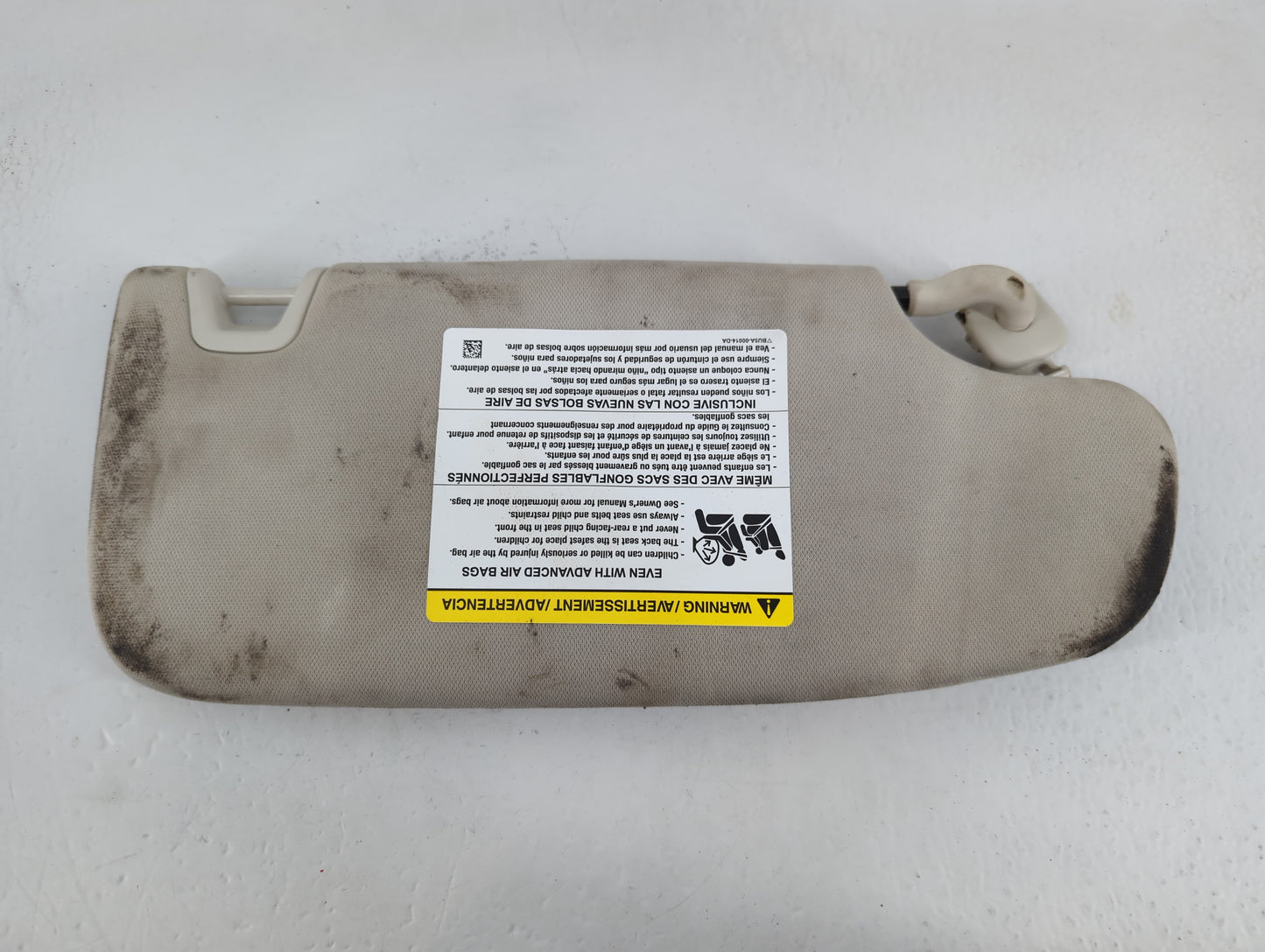 2020 Ford Escape Sun Visor Shade Replacement Driver Left Mirror Fits OEM Used Auto Parts - Oemusedautoparts1.com