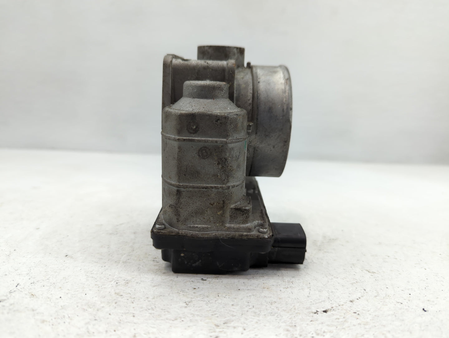 2020 Ford Escape Throttle Body P/N:576-01 PBT-GF30 Fits Fits 2021 2022 OEM Used Auto Parts - Oemusedautoparts1.com