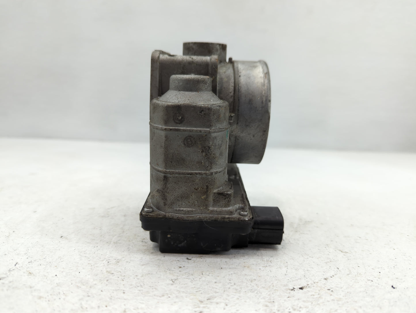 2020 Ford Escape Throttle Body P/N:576-01 PBT-GF30 Fits Fits 2021 2022 OEM Used Auto Parts - Oemusedautoparts1.com