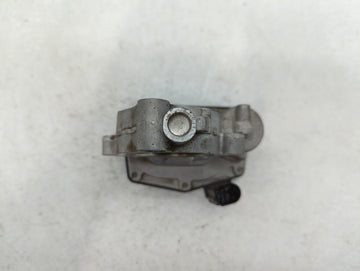 2020 Ford Escape Throttle Body P/N:HX7G-9F991-AA C20 288 1096 Fits Fits 2021 2022 OEM Used Auto Parts