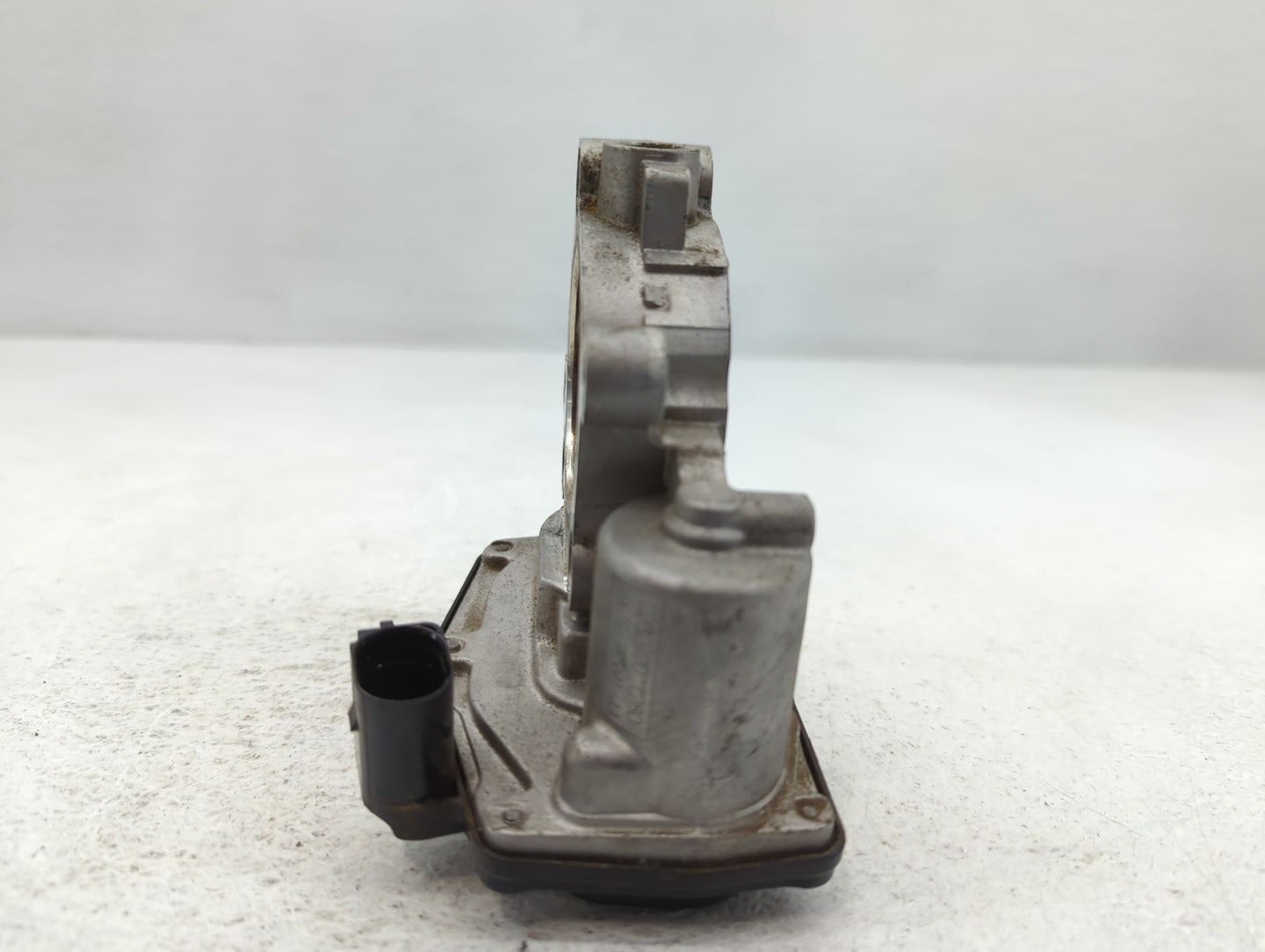 2020 Ford Escape Throttle Body P/N:HX7G-9F991-AA C20 288 1096 Fits Fits 2021 2022 OEM Used Auto Parts - Oemusedautoparts1.co