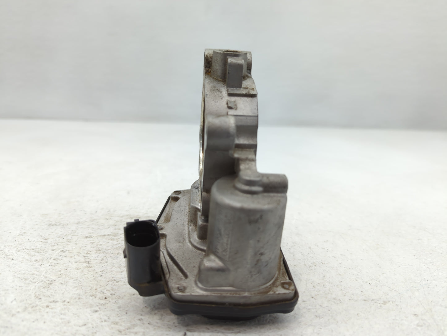 2020 Ford Escape Throttle Body P/N:HX7G-9F991-AA C20 288 1096 Fits Fits 2021 2022 OEM Used Auto Parts - Oemusedautoparts1.co