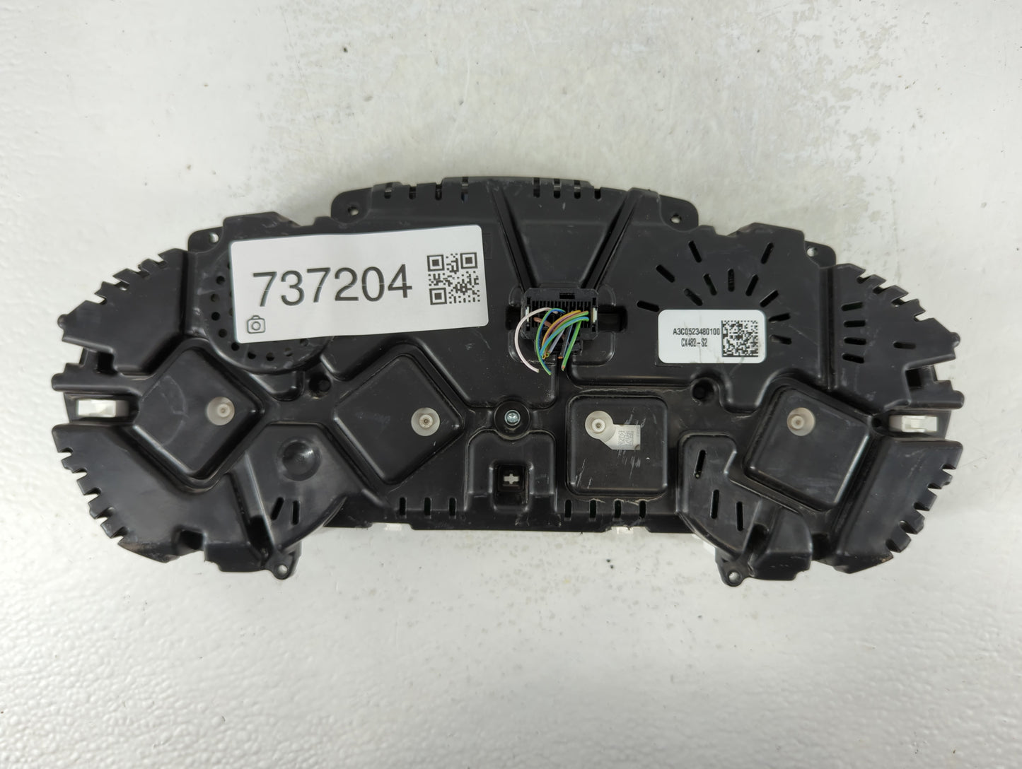 2020-2021 Ford Escape Instrument Cluster Speedometer Gauges P/N:CX482-S2 Fits Fits 2020 2021 OEM Used Auto Parts - Oemusedau