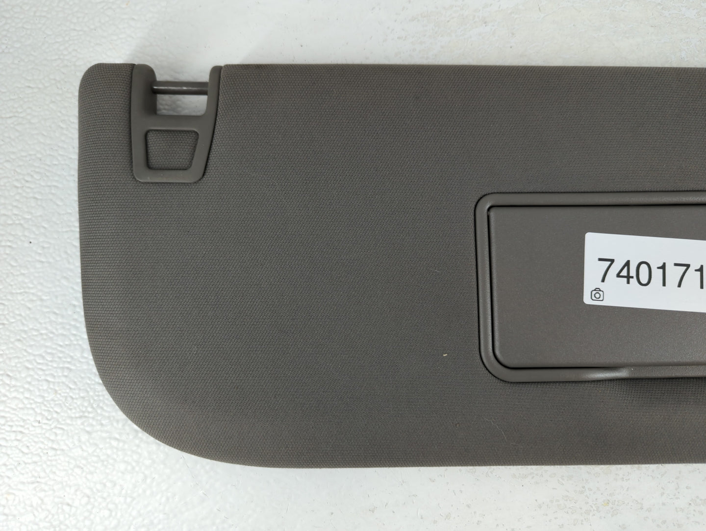2020 Ford Escape Sun Visor Shade Replacement Driver Left Mirror Fits OEM Used Auto Parts - Oemusedautoparts1.com
