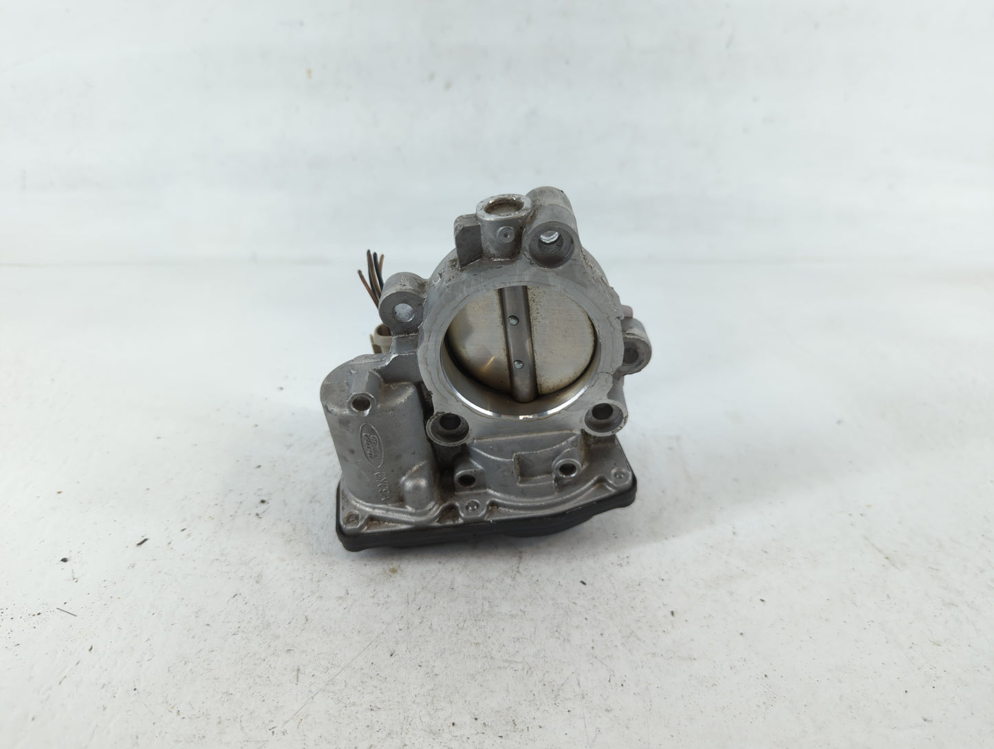 2020 Ford Escape Throttle Body P/N:HX70 9F991 AA C20 218 0981 Fits Fits 2021 2022 OEM Used Auto Parts - Oemusedautoparts1.co