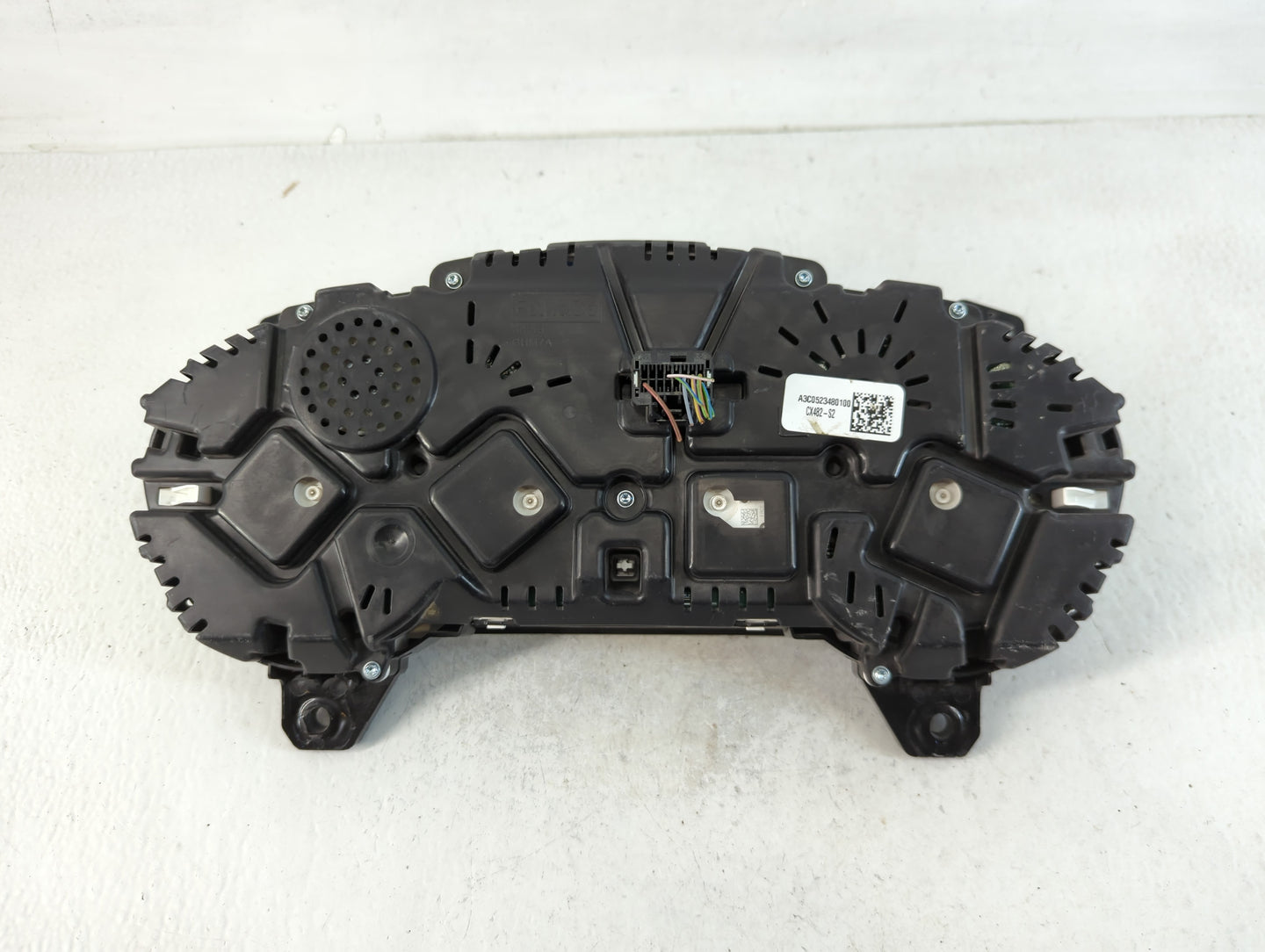 2020-2021 Ford Escape Instrument Cluster Speedometer Gauges P/N:LJ6T-1849-BAG Fits Fits 2020 2021 OEM Used Auto Parts - Oemu