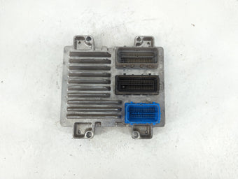 compare product 2020 Ford Escape PCM Engine Control Computer ECU ECM PCU OEM P/N:12692201 12698131 Fits OEM Used Auto Parts