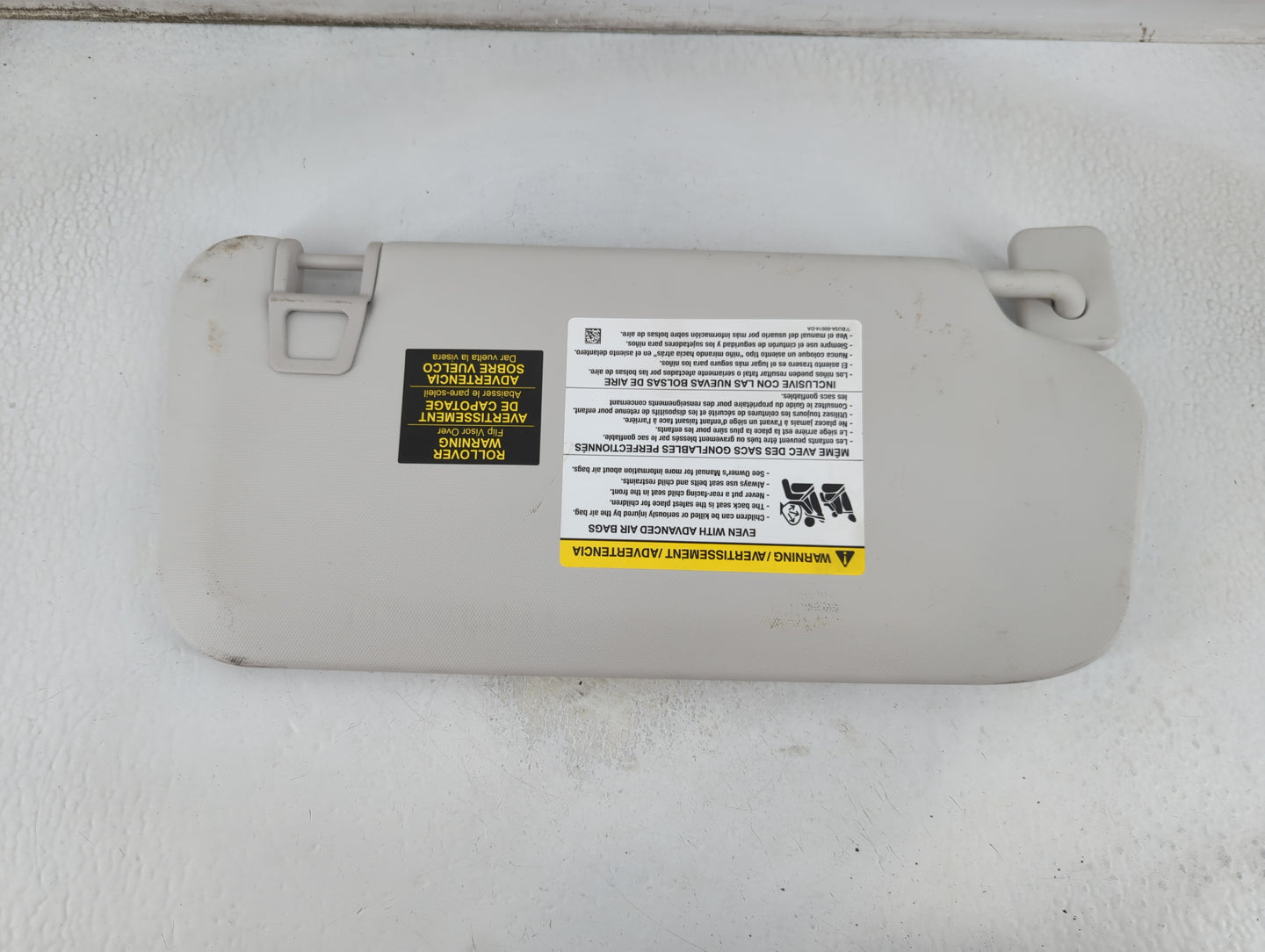 2020 Ford Escape Sun Visor Shade Replacement Driver Left Mirror Fits OEM Used Auto Parts - Oemusedautoparts1.com