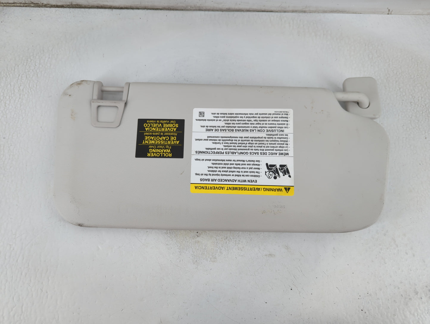 2020 Ford Escape Sun Visor Shade Replacement Driver Left Mirror Fits OEM Used Auto Parts - Oemusedautoparts1.com
