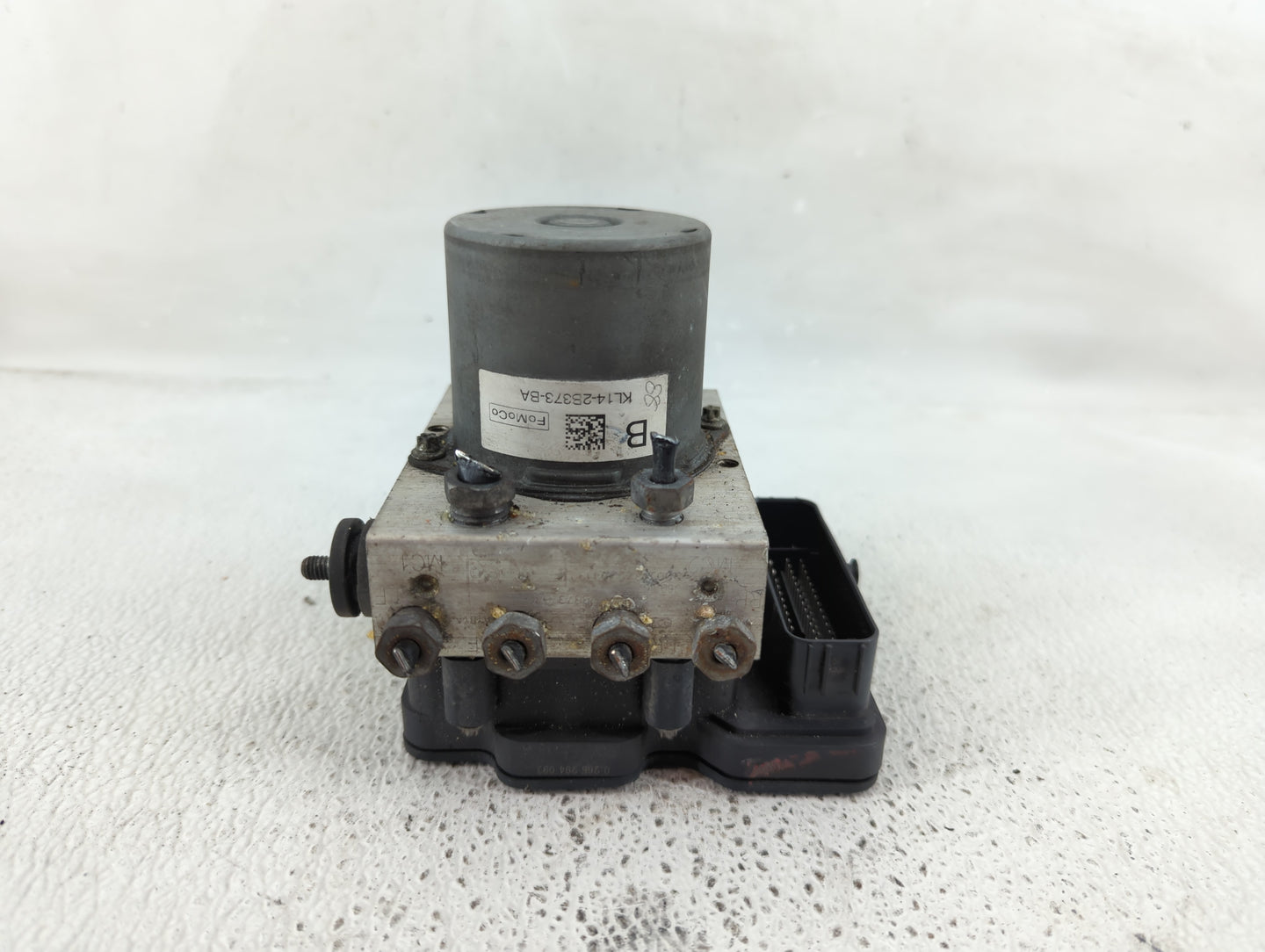 2020 Ford Expedition ABS Pump Control Module Replacement P/N:KL14-2B373-BA Fits OEM Used Auto Parts - Oemusedautoparts1.com