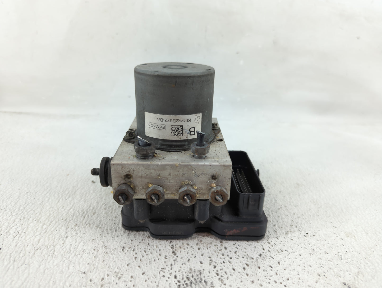 2020 Ford Expedition ABS Pump Control Module Replacement P/N:KL14-2B373-BA Fits OEM Used Auto Parts - Oemusedautoparts1.com
