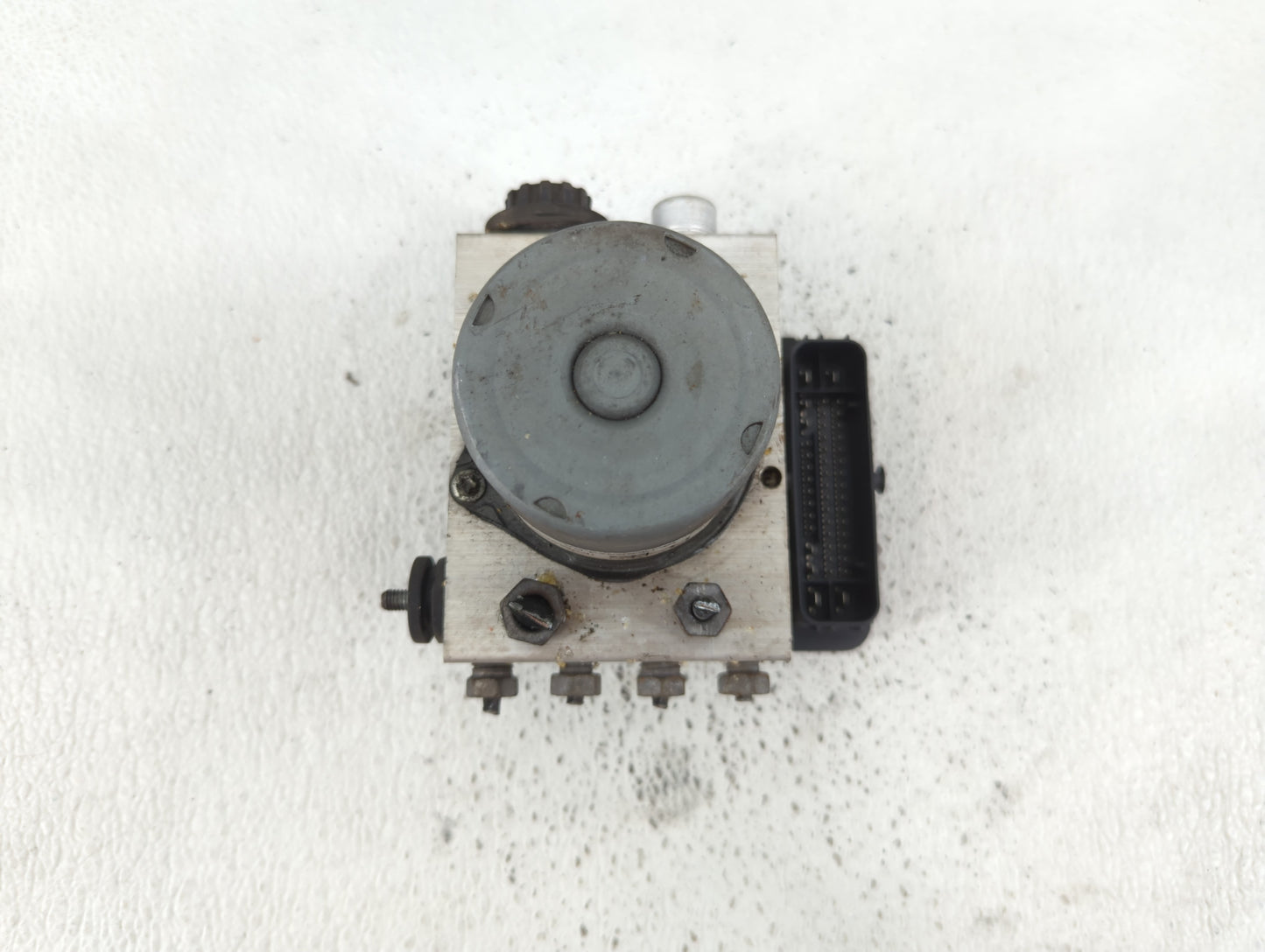 2020 Ford Expedition ABS Pump Control Module Replacement P/N:KL14-2B373-BA Fits OEM Used Auto Parts - Oemusedautoparts1.com