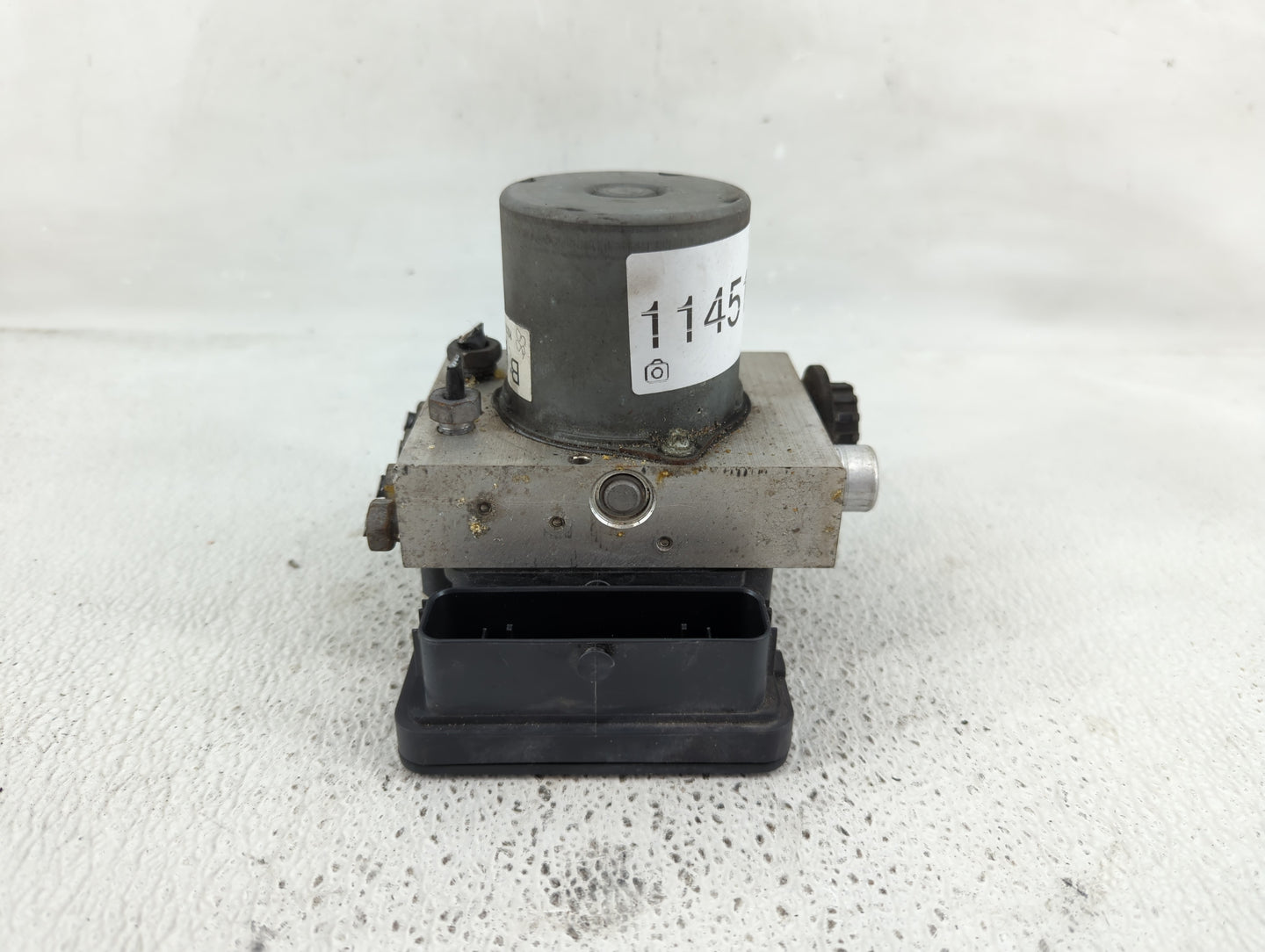 2020 Ford Expedition ABS Pump Control Module Replacement P/N:KL14-2B373-BA Fits OEM Used Auto Parts - Oemusedautoparts1.com