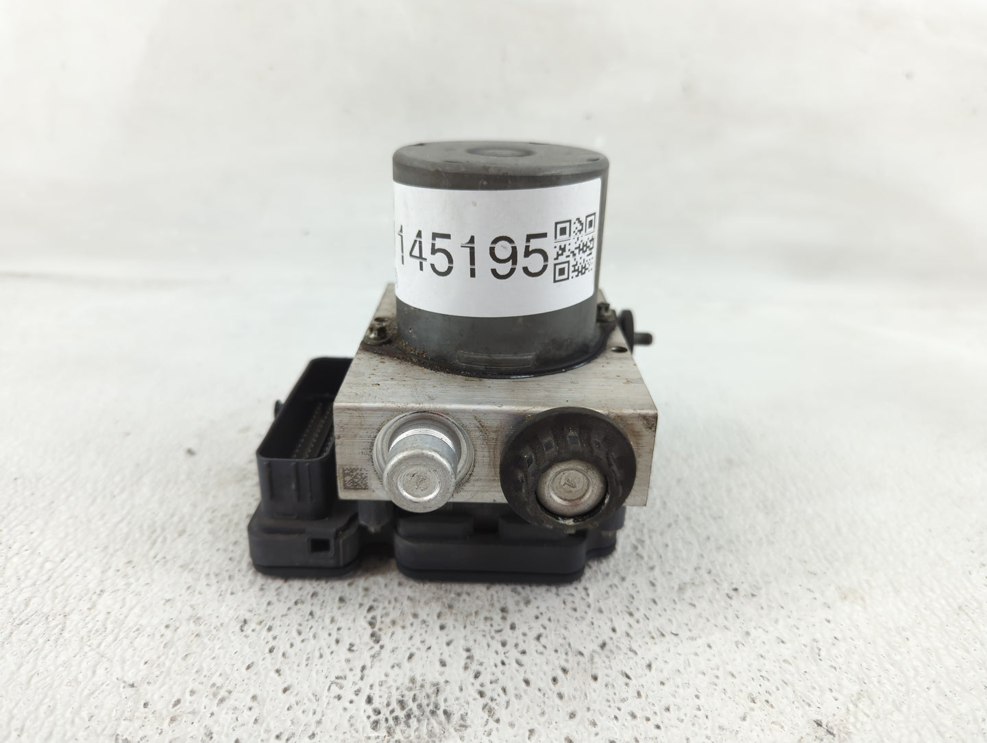 2020 Ford Expedition ABS Pump Control Module Replacement P/N:KL14-2B373-BA Fits OEM Used Auto Parts - Oemusedautoparts1.com