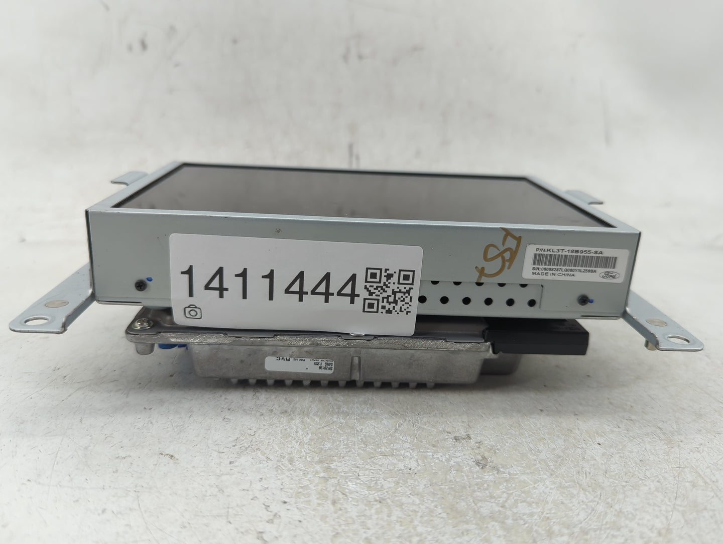 2018-2021 Ford Expedition Information Display Screen - Oemusedautoparts1.com