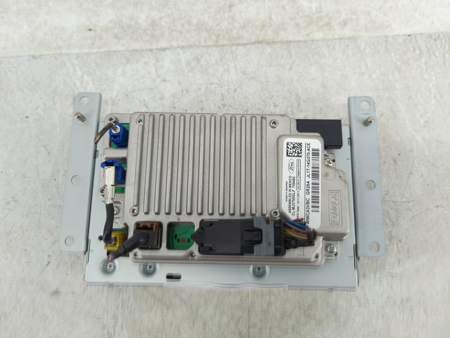2018-2021 Ford Expedition Information Display Screen - Oemusedautoparts1.com