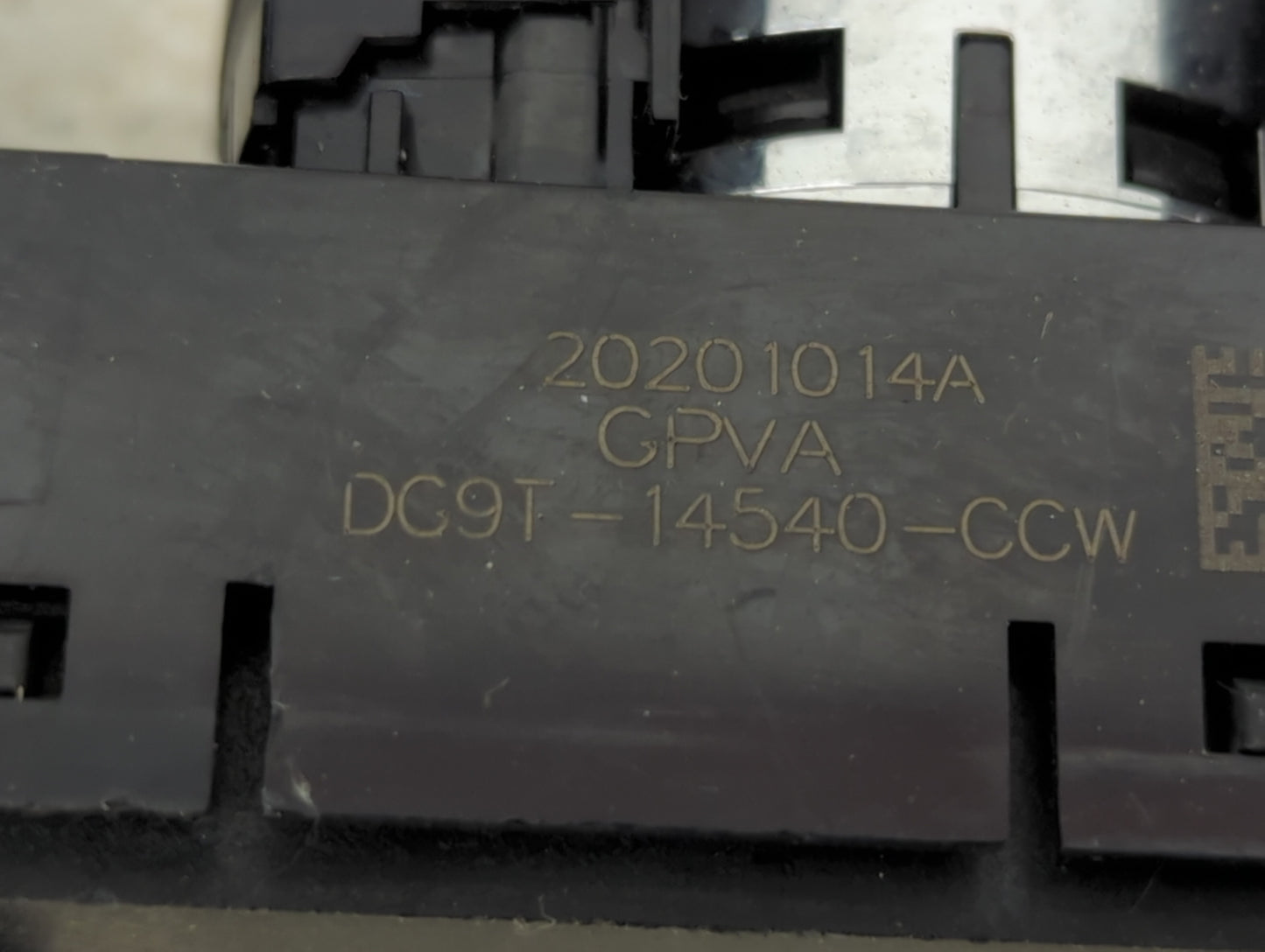 2018-2021 Ford Expedition Master Power Window Switch Replacement Driver Side Left P/N:DG9T-14540-CCW Fits Fits 2018 2019 202