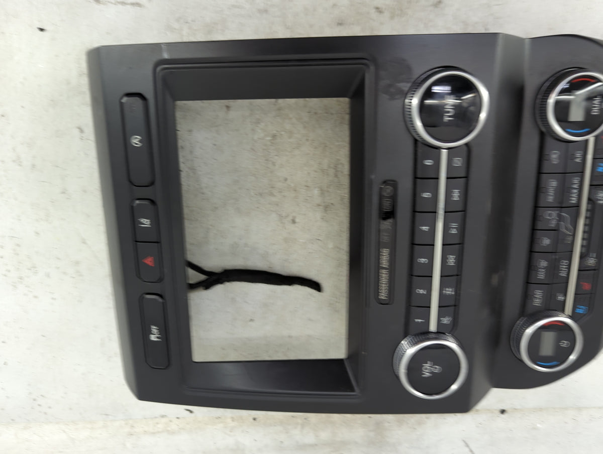 2018-2021 Ford Expedition Climate Control Module Temperature AC/Heater Replacement P/N:LL1T-18E245-BA 90026-858/0000 Fits OE