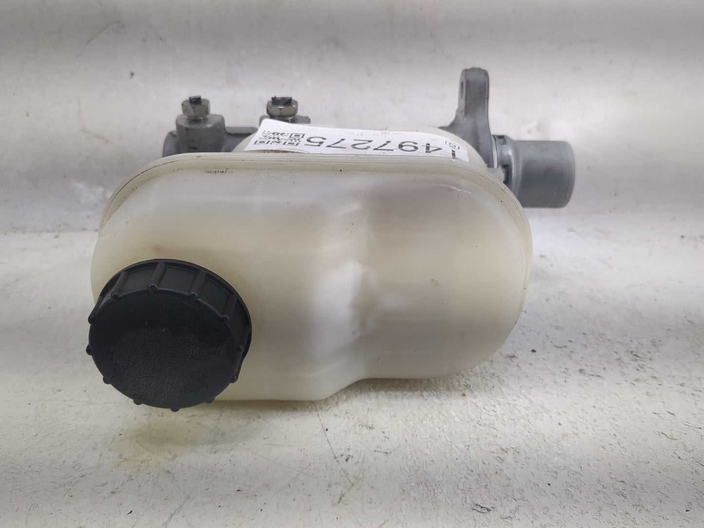 2018-2021 Ford Expedition Brake Master Cylinder 1497275 - Oemusedautoparts1.com