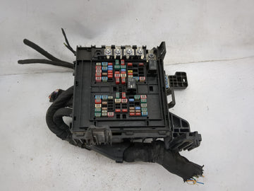 2020-2021 Ford Expedition Fusebox Fuse Box Panel Relay Module P/N:JU5T-14A003-EA 8T2T-14B192-BA Fits Fits 2020 2021 OEM Used Auto Parts