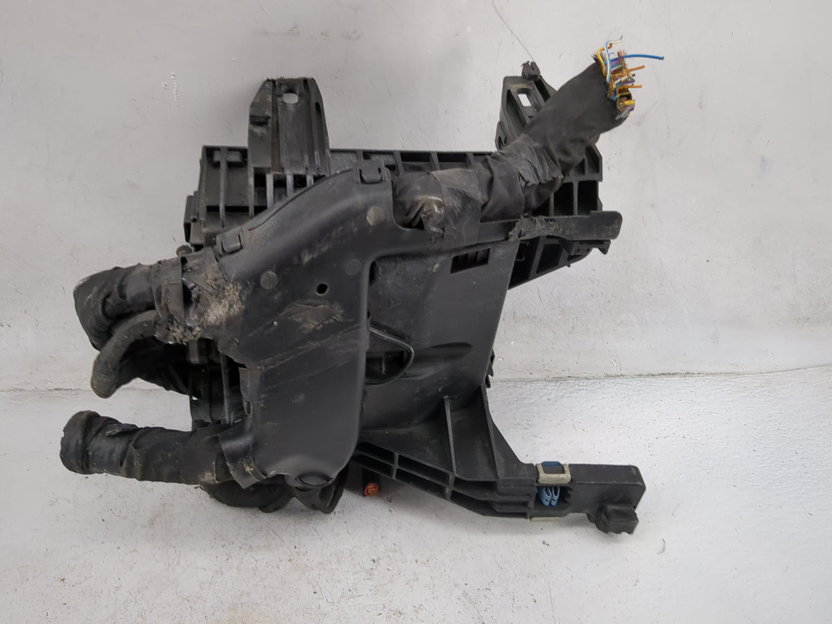 2020-2021 Ford Expedition Fusebox Fuse Box Panel Relay Module P/N:JU5T-14A003-EA 8T2T-14B192-BA Fits Fits 2020 2021 OEM Used