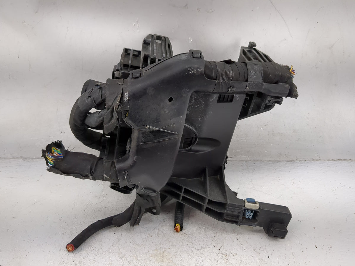 2020-2021 Ford Expedition Fusebox Fuse Box Panel Relay Module P/N:LL1T-14D068-AD 8727-14B192-BA Fits Fits 2020 2021 OEM Used
