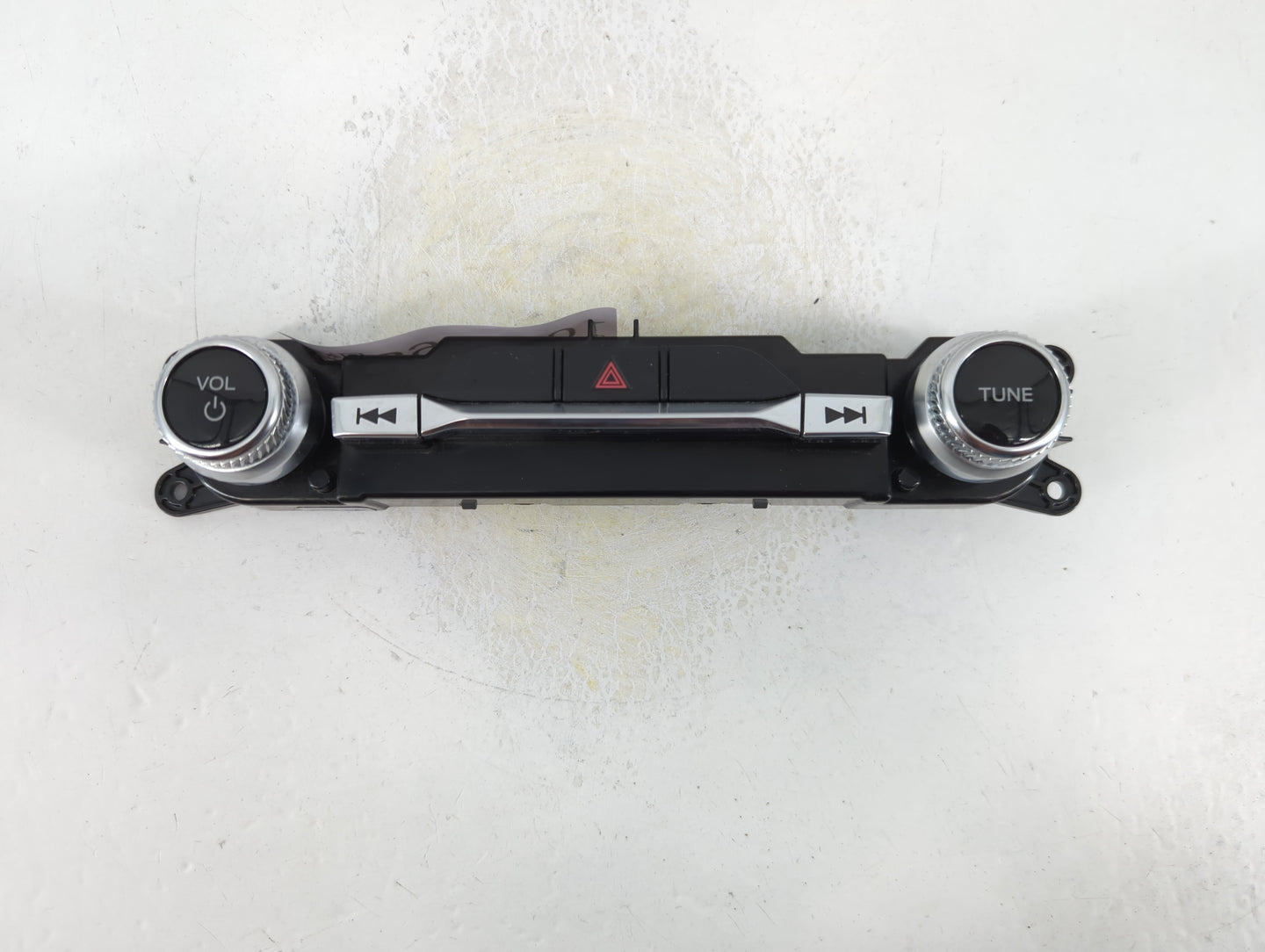 2020-2022 Ford Explorer Radio AM FM Cd Player Receiver Replacement P/N:LB5T-18K811-AF Fits Fits 2020 2021 2022 OEM Used Auto