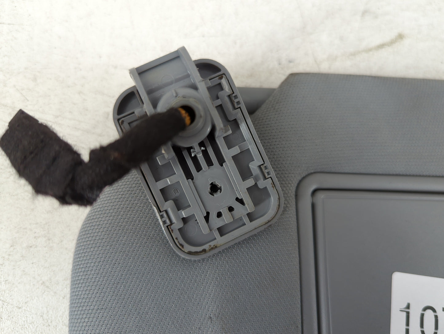 2020 Ford Explorer Sun Visor Shade Replacement Driver Left Mirror Fits OEM Used Auto Parts - Oemusedautoparts1.com