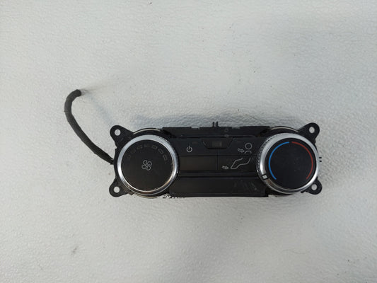 2020 Ford Explorer Climate Control Module Temperature AC/Heater Replacement P/N:LB5T-19980-EE Fits OEM Used Auto Parts - Oem
